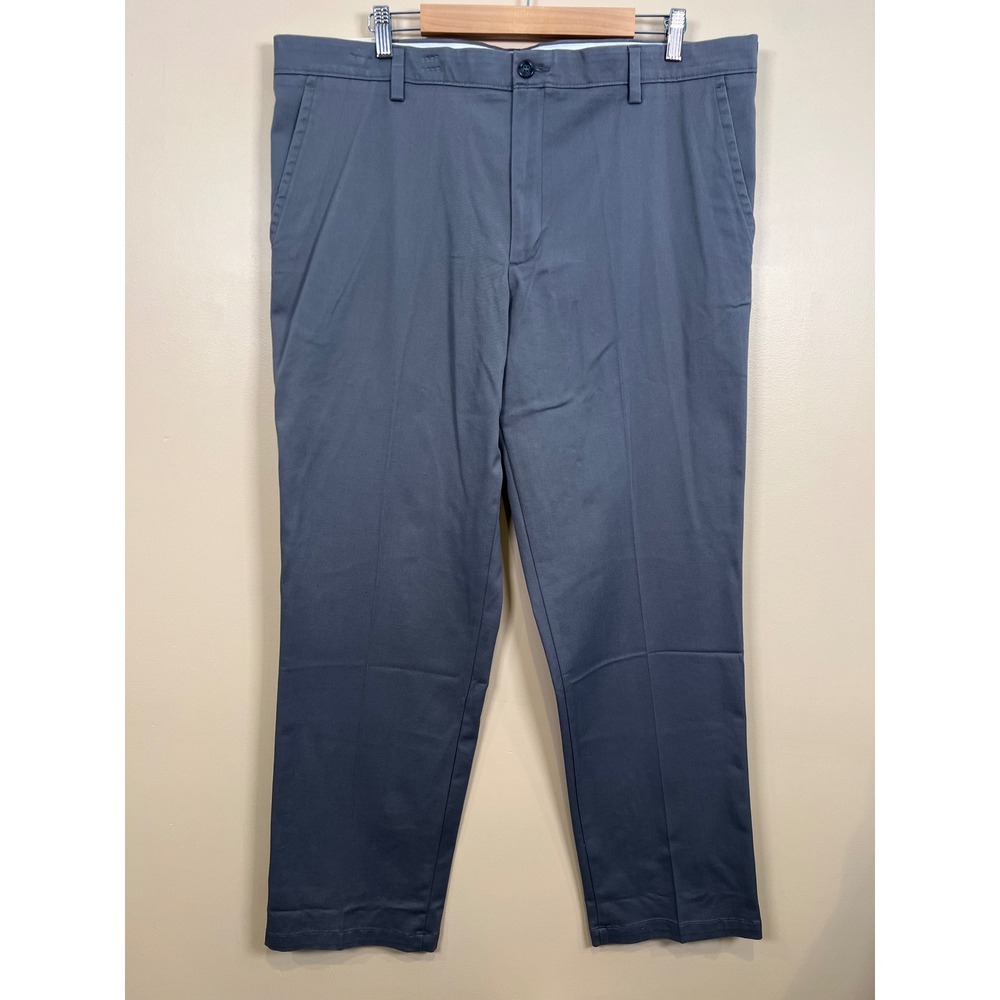 NWT Dockers Easy Khaki Pants Mens 40x34 Grey Classic Fit Stretch Comfort Chinos